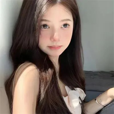 带枪的人